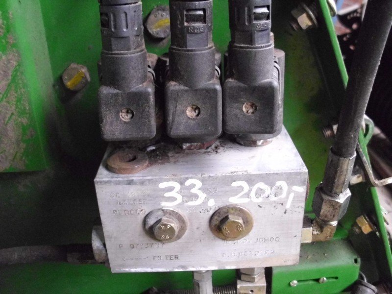 Rundballenpresse typu John Deere 582, 590, 592, Gebrauchtmaschine v Klein Wittensee (Obrázek 24)