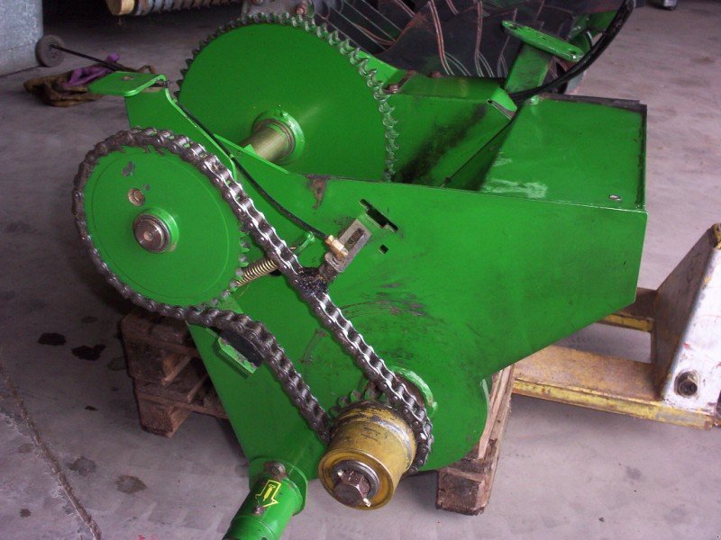 Rundballenpresse typu John Deere 582, 590, 592, Gebrauchtmaschine v Klein Wittensee (Obrázek 19)