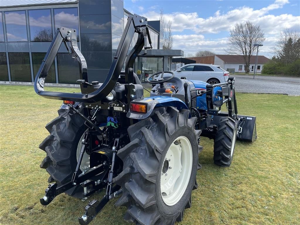 Geräteträger Türe ait LS Tractor MT3.50 HST, Gebrauchtmaschine içinde Herning (resim 14)