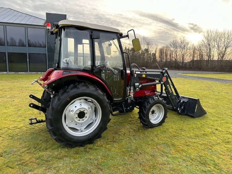 Geräteträger Türe ait Feng Shou DF-504 G3 Kabine og Brede dæk, Gebrauchtmaschine içinde Herning (resim 12)