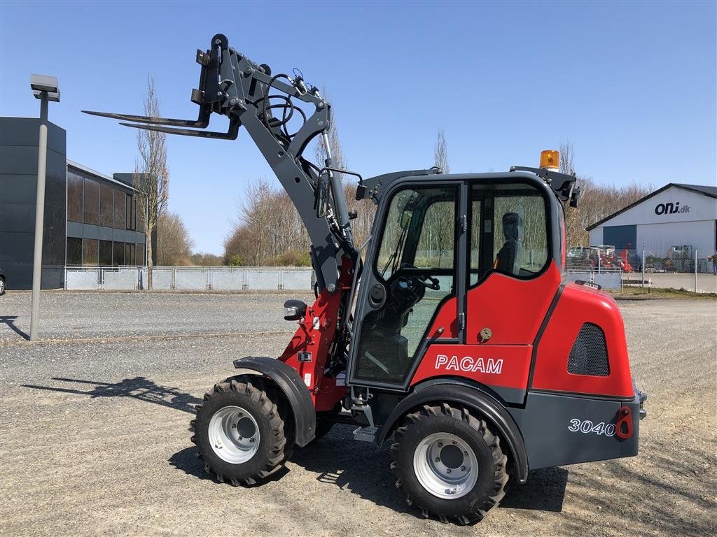 Kompaktlader of the type Sonstige 3040 Kabine, Gebrauchtmaschine in Herning (Picture 24)