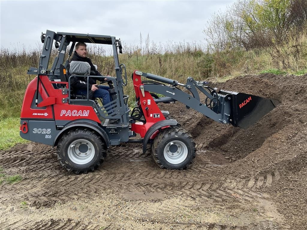 Kompaktlader типа Sonstige 3025 Foldbar bøjle, Gebrauchtmaschine в Herning (Фотография 19)