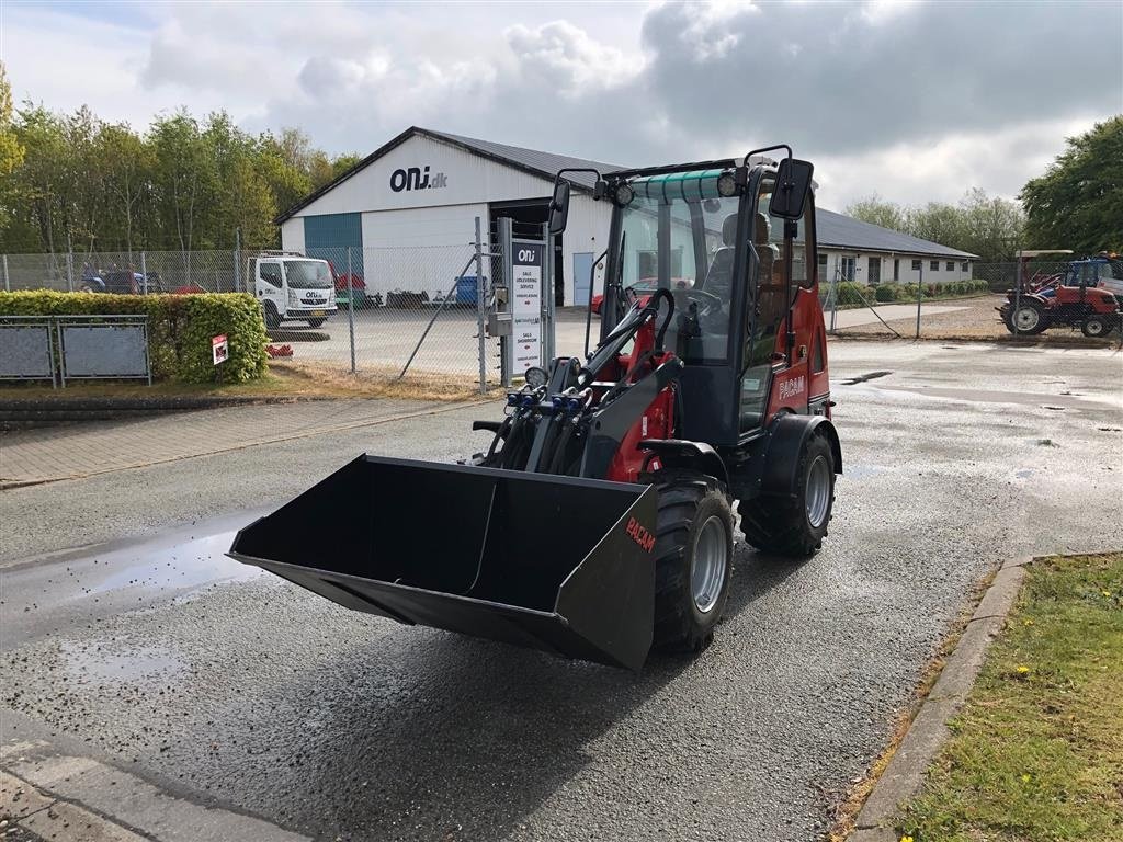 Kompaktlader типа Sonstige 3040 Kabine 2 Ton, Gebrauchtmaschine в Herning (Фотография 11)