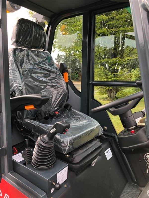 Kompaktlader типа Sonstige 3040 Kabine 2 Ton, Gebrauchtmaschine в Herning (Фотография 13)