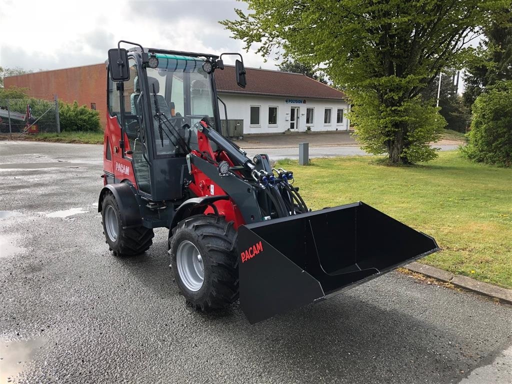 Kompaktlader типа Sonstige 3040 Kabine 2 Ton, Gebrauchtmaschine в Herning (Фотография 12)