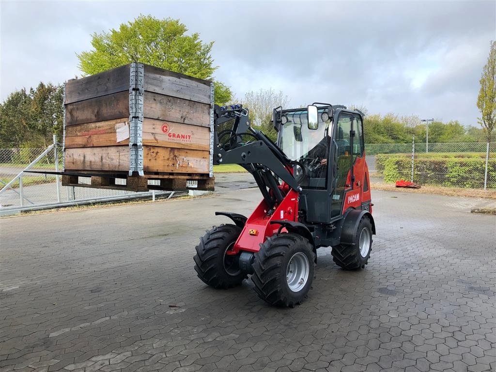 Kompaktlader tip Sonstige 3040 Kabine 2 Ton, Gebrauchtmaschine in Herning (Poză 5)