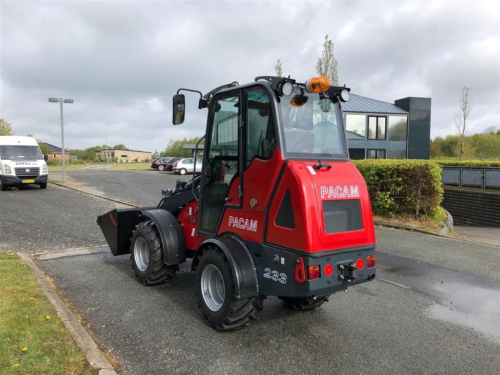 Kompaktlader типа Sonstige 3040 Kabine 2 Ton, Gebrauchtmaschine в Herning (Фотография 10)