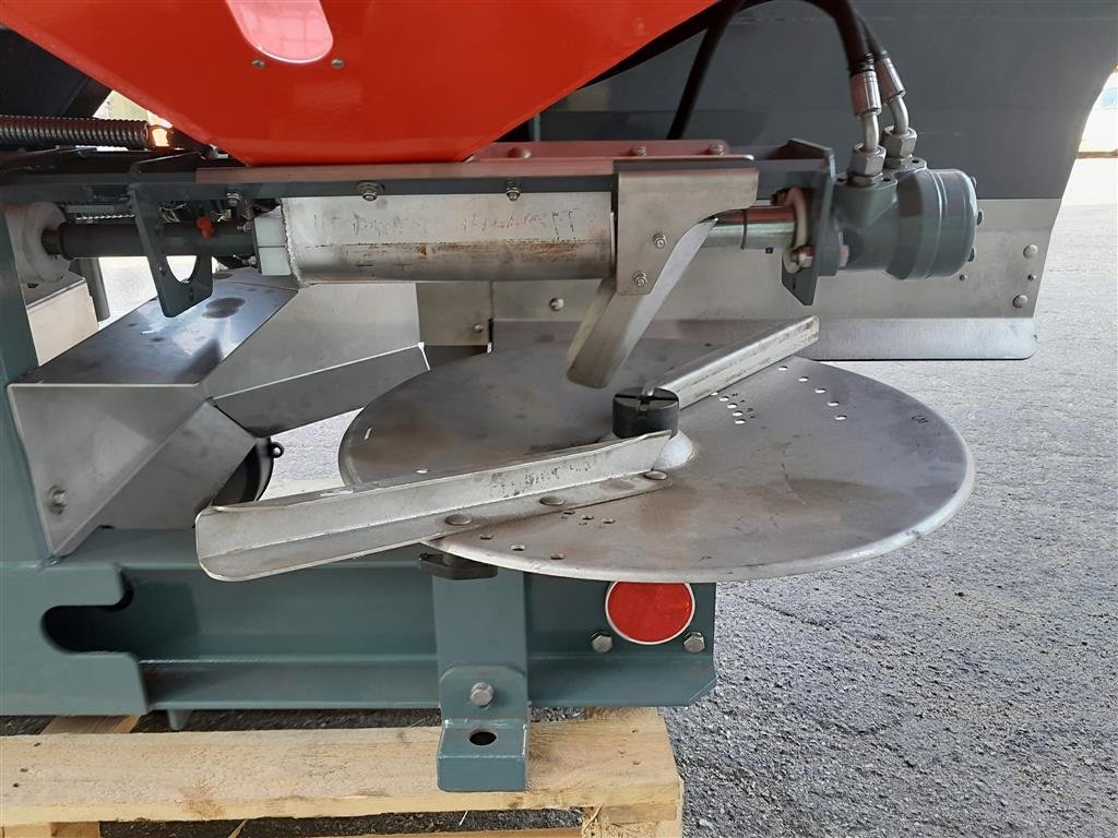 Düngerstreuer del tipo Unia MXL 3000, Gebrauchtmaschine In Hadsund (Immagine 13)