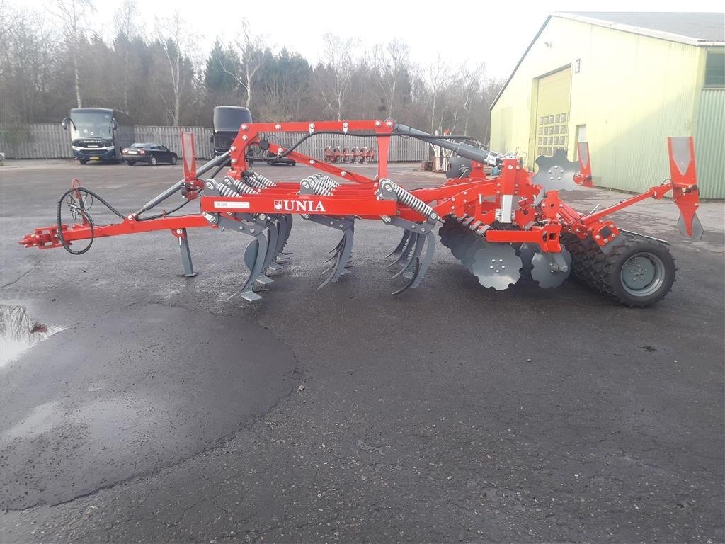 Zinkenrotor (Ackerbau) от тип Unia Cross 3 Drive, Gebrauchtmaschine в Hadsund (Снимка 2)