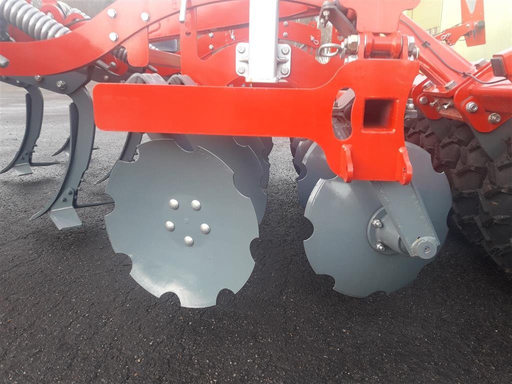Zinkenrotor (Ackerbau) от тип Unia Cross 3 Drive, Gebrauchtmaschine в Hadsund (Снимка 13)