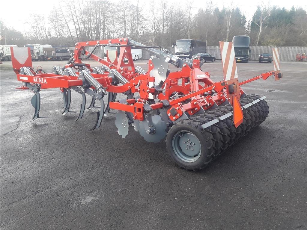 Zinkenrotor (Ackerbau) от тип Unia Cross 3 Drive, Gebrauchtmaschine в Hadsund (Снимка 3)