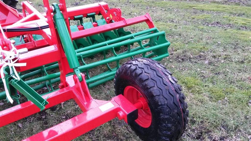 Kreiselegge typu Unia Ares L 300, Gebrauchtmaschine v Hadsund (Obrázek 15)