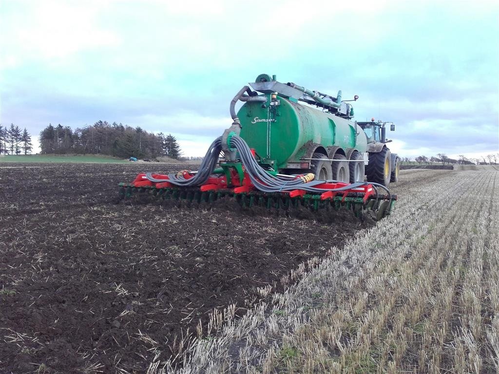 Gülleeinarbeitungstechnik типа Unia Ares XLA 7.5 m/fronthjul, Gebrauchtmaschine в Hadsund (Фотография 19)