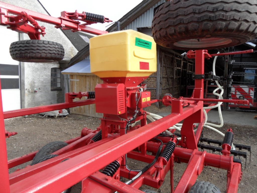 Drillmaschine tip Sonstige Turbo Jet super 8 frøsåmaskine, Gebrauchtmaschine in Assens (Poză 3)