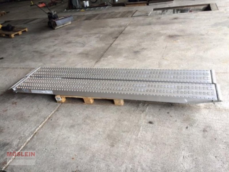 Anhänger typu Sonstige NEU Auffahrrampen, Alurampen,Verladerampen, 8 to L, Gebrauchtmaschine v Schwebheim (Obrázok 1)