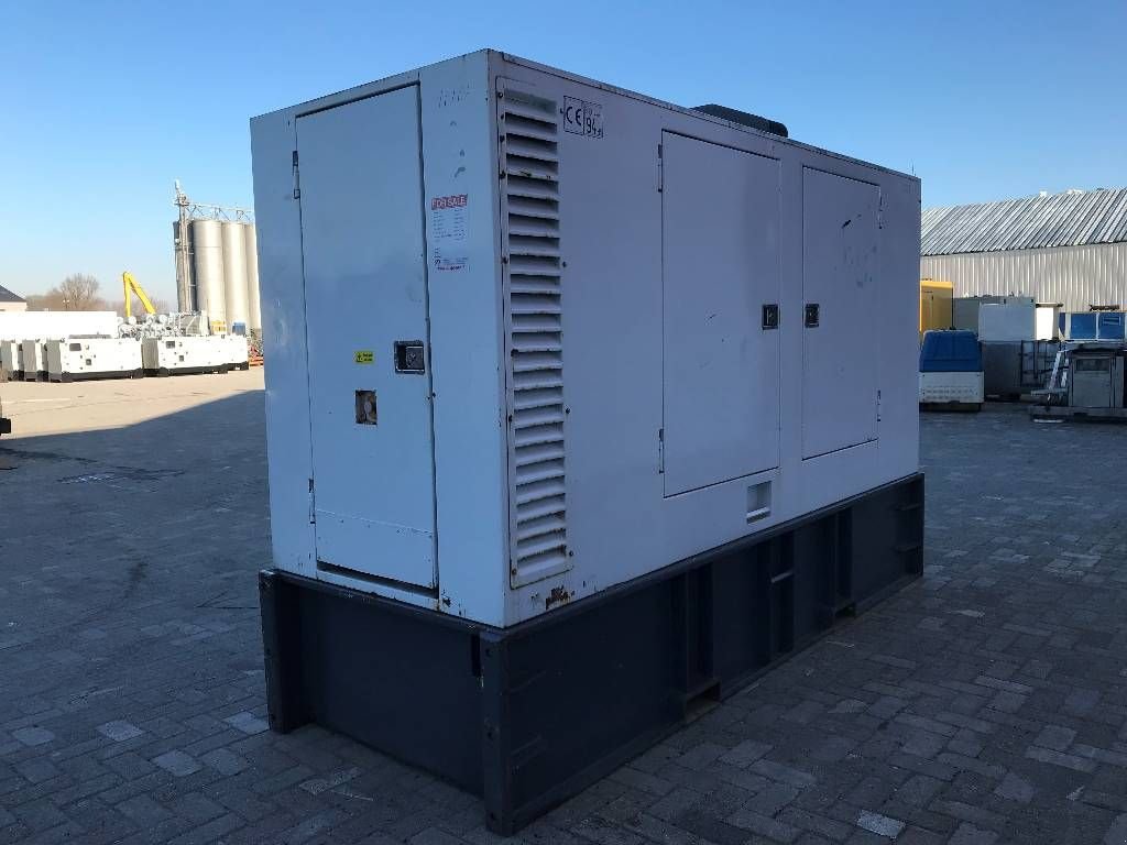 Notstromaggregat типа Iveco 8065 SRE - 125 kVA Generator - DPX-11283, Gebrauchtmaschine в Oudenbosch (Фотография 3)