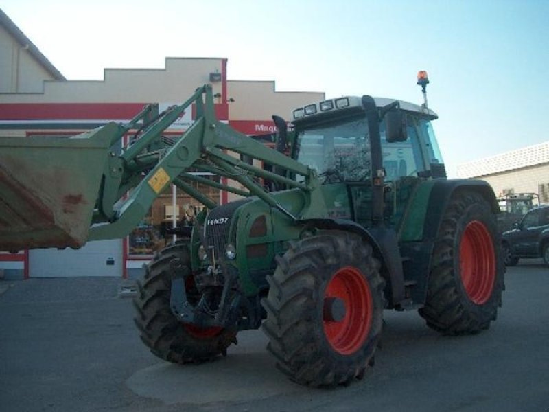 Traktor za tip Fendt 712, Gebrauchtmaschine u SANT DALMAI / GIRONA (Slika 1)