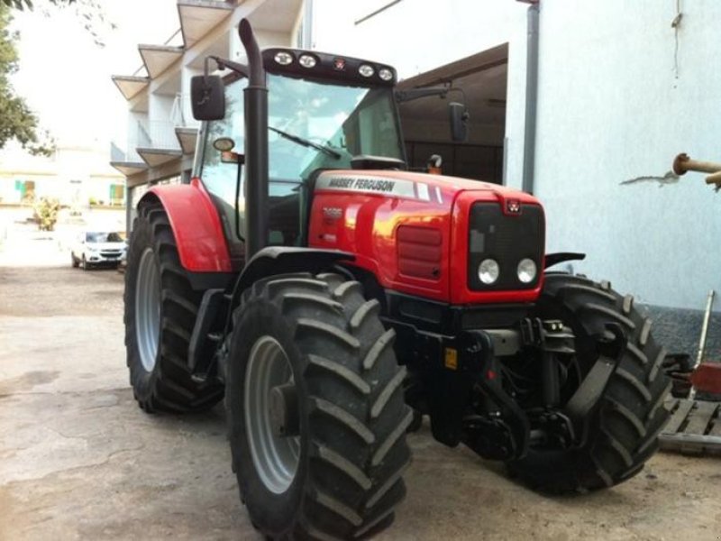 Traktor des Typs Massey Ferguson MF 7495, Gebrauchtmaschine in Fasano (BR) (Bild 1)