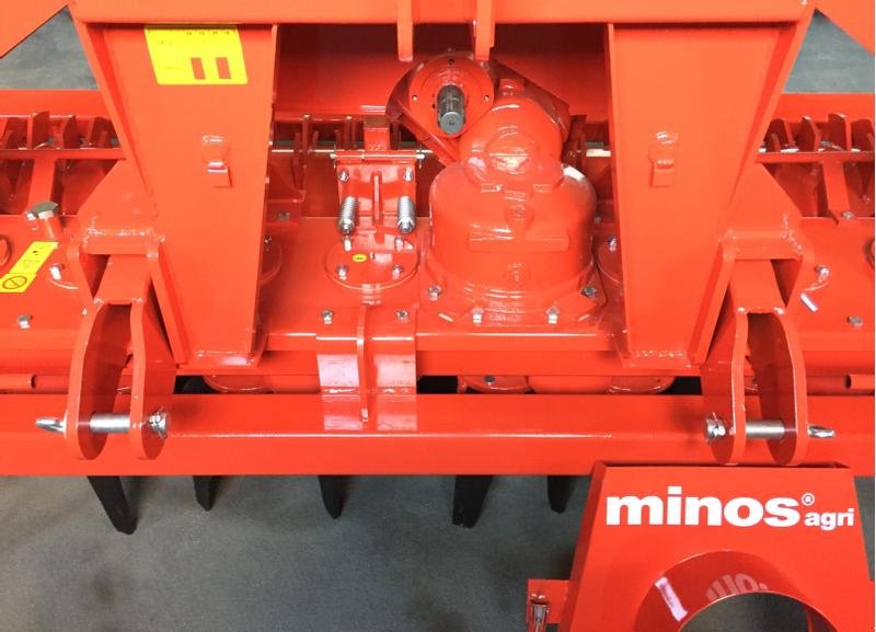 Kreiselegge of the type Minos Agri Kreiselegge T-DRAM 3001 mit Packerwalze, Neumaschine in Münstermaifeld (Picture 12)