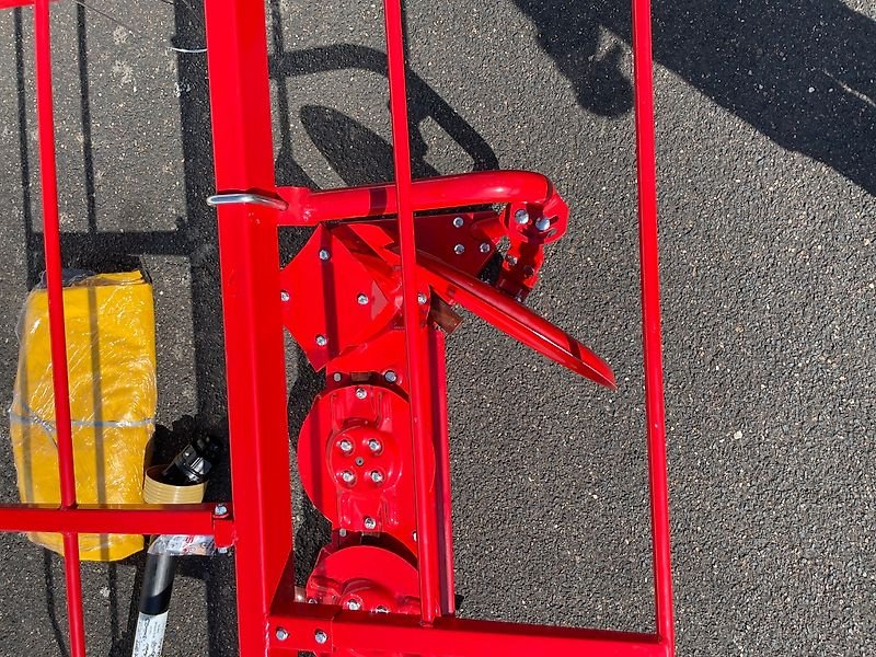 Mähwerk του τύπου Minos Agri Scheibenmähwerk T-DCBM 5, Neumaschine σε Münstermaifeld (Φωτογραφία 11)