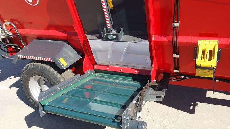 Futtermischwagen του τύπου Minos Agri Futtermischwagen T-YYKM 8, Neumaschine σε Münstermaifeld (Φωτογραφία 8)