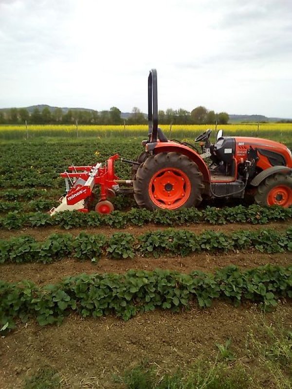 Bodenfräse типа Minos Agri Reihenfräse T-SCM-2-A, Neumaschine в Münstermaifeld (Фотография 14)