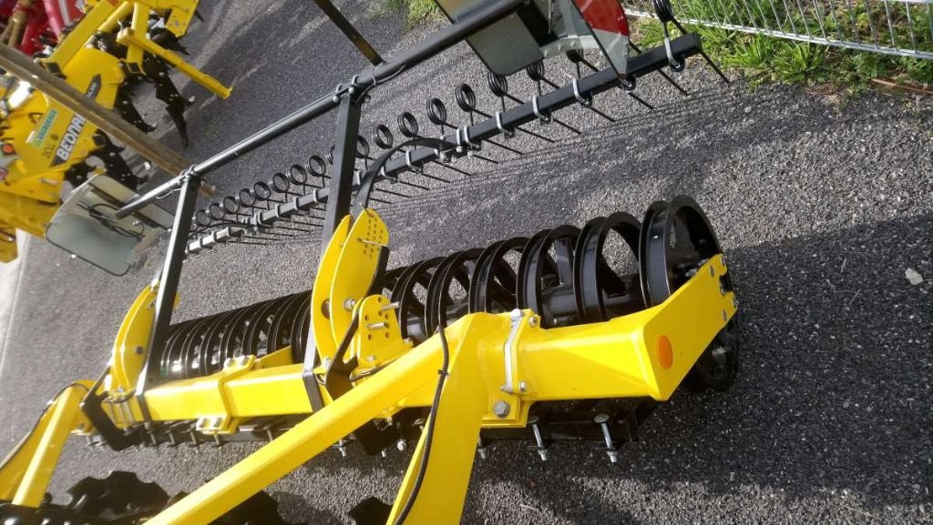 Grubber типа Bednar Déchaumeur à dents FENIX 3000, Gebrauchtmaschine в Aesch (Фотография 3)