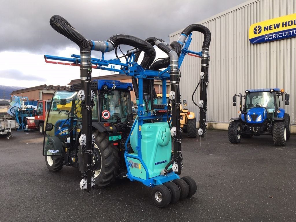 Anhängespritze of the type Berthoud Twist'air / Speedair, Gebrauchtmaschine in Aesch (Picture 1)