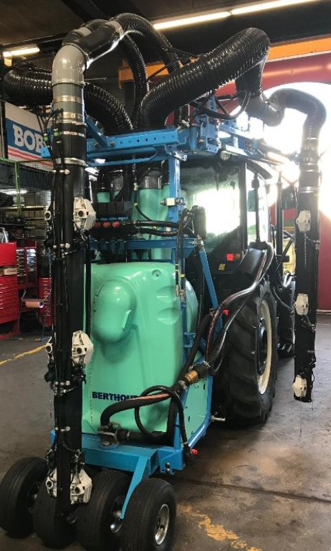 Anhängespritze of the type Berthoud Twist'air / Speedair, Gebrauchtmaschine in Aesch (Picture 2)