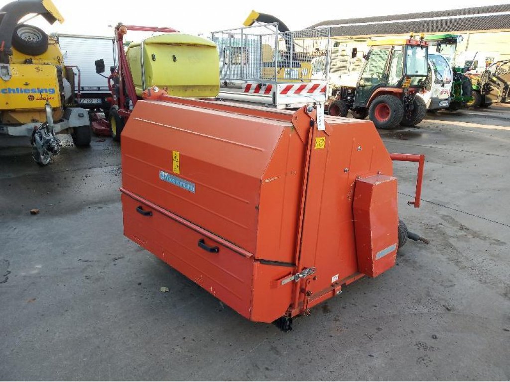 ATV & Quad типа Wiedenmann TERRA CLEAN 120, Gebrauchtmaschine в Richebourg (Фотография 3)