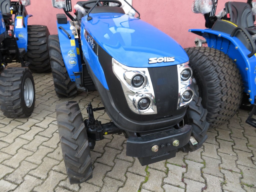 Kommunaltraktor typu Solis 20, Neumaschine v Sommerach (Obrázek 3)