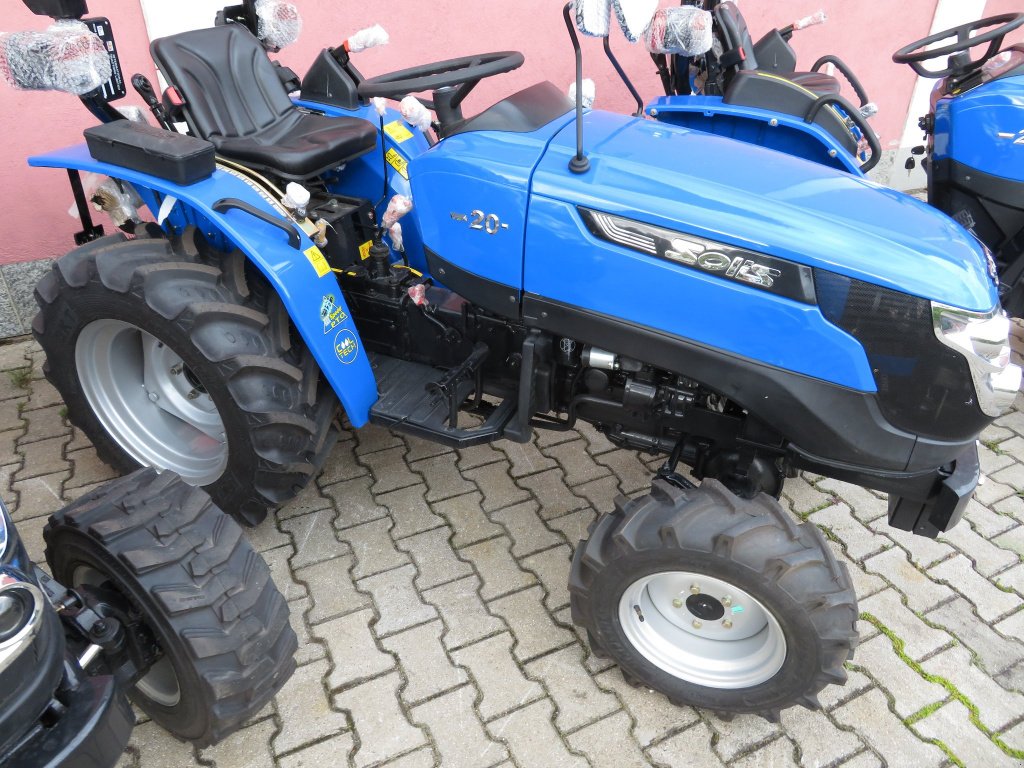 Kommunaltraktor typu Solis 20, Neumaschine v Sommerach (Obrázek 8)