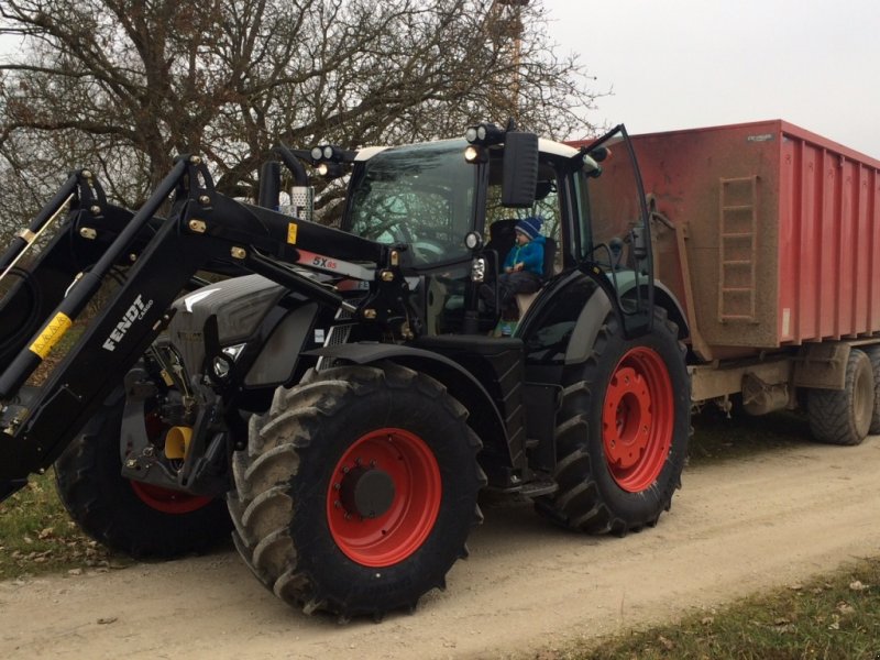 Traktor des Typs Fendt 722 Vario mit Frontl. Profi Black (ähnlich Fendt 724), Gebrauchtmaschine in Ettenstatt (Bild 1)
