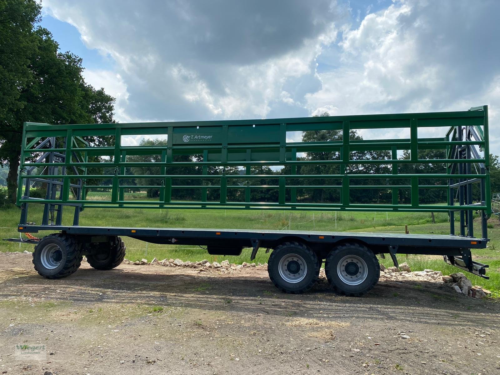 Ballensammelwagen des Typs Wiegert BWD1030, Neumaschine in Ostbevern (Bild 16)