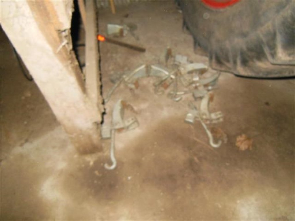 Reifen tip Kleber 16,9x38, Gebrauchtmaschine in Egtved (Poză 4)