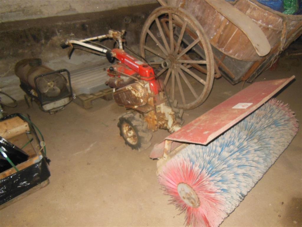 Geräteträger Türe ait Iseki KF522 med kost, Gebrauchtmaschine içinde Egtved (resim 1)