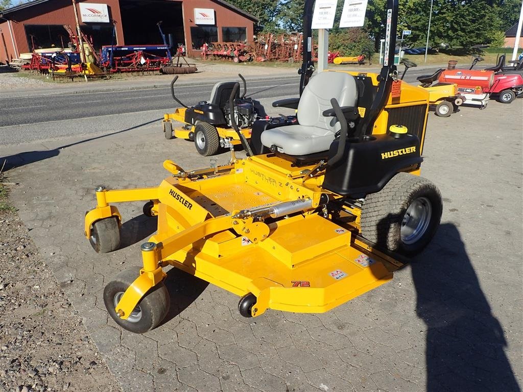 Rasentraktor typu Hustler  Z DIESEL SHIBAURA 72" m/el-hydr-højderegulering, Gebrauchtmaschine v Egtved (Obrázek 2)