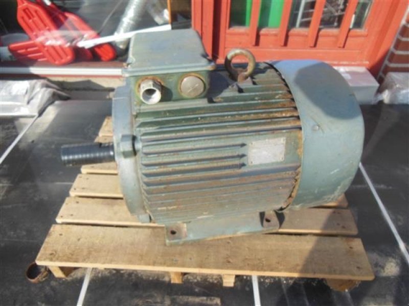 Sonstiges typu Sonstige 30 hk 2900o/m fodmotor, Gebrauchtmaschine v Egtved (Obrázek 1)