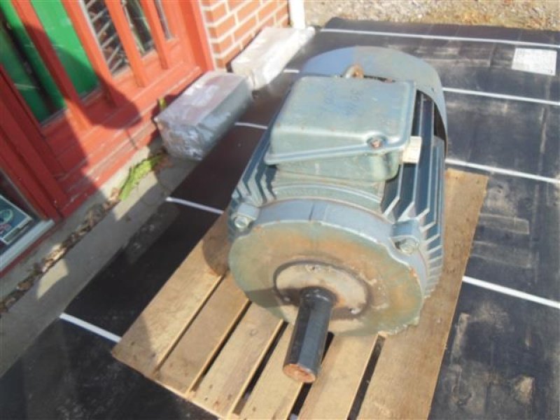 Sonstiges typu Sonstige 30 hk 2900o/m fodmotor, Gebrauchtmaschine v Egtved (Obrázek 3)