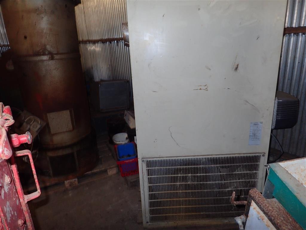 Heizgerät Türe ait Sonstige Kaloriferefyr, Gebrauchtmaschine içinde Egtved (resim 4)