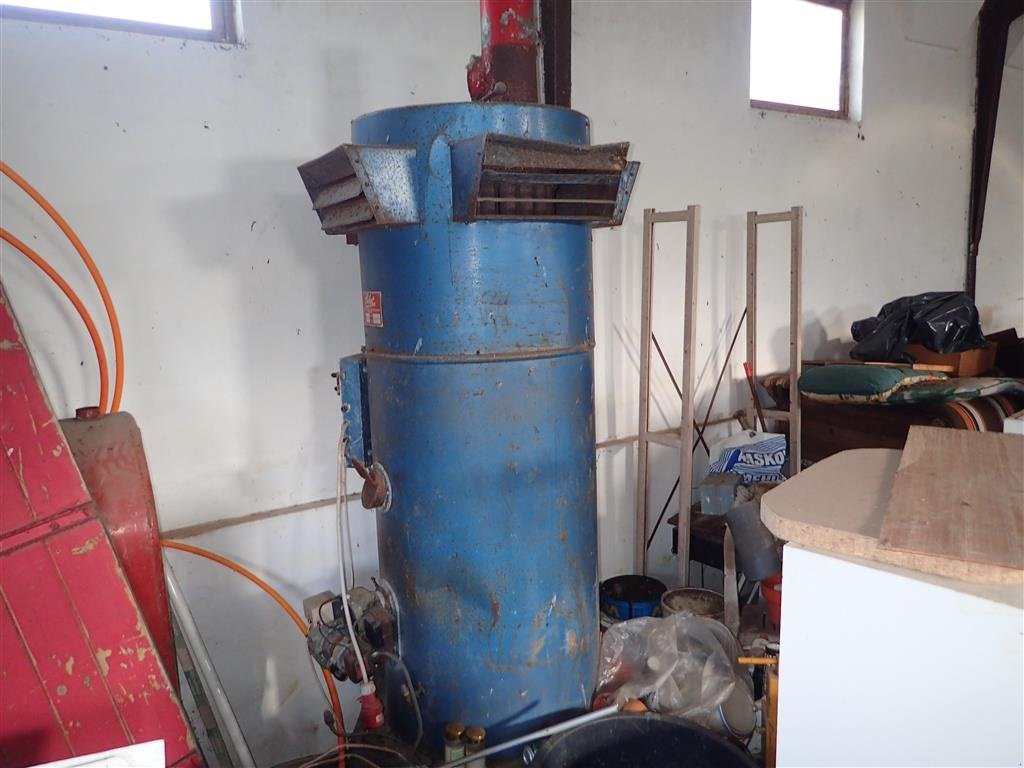 Heizgerät Türe ait Sonstige Kaloriferefyr, Gebrauchtmaschine içinde Egtved (resim 1)