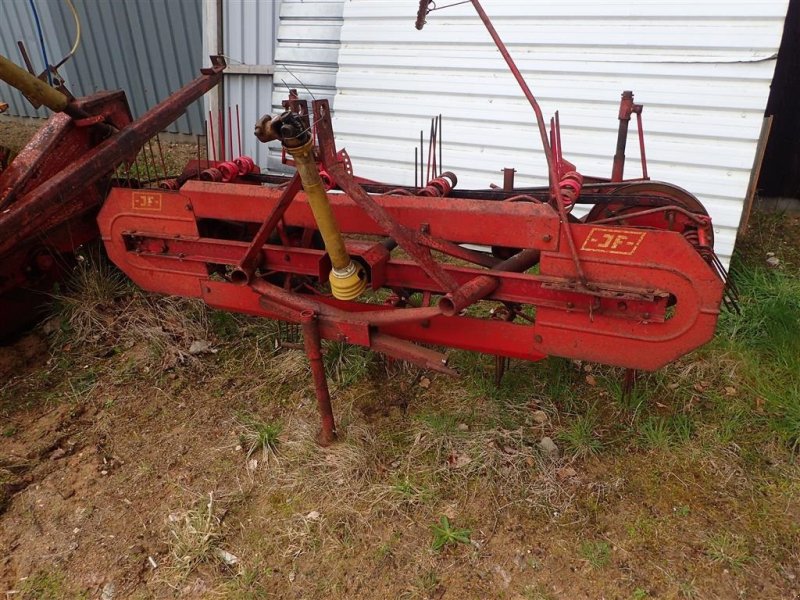 Schwader typu JF HRS 200, Gebrauchtmaschine w Egtved (Zdjęcie 1)