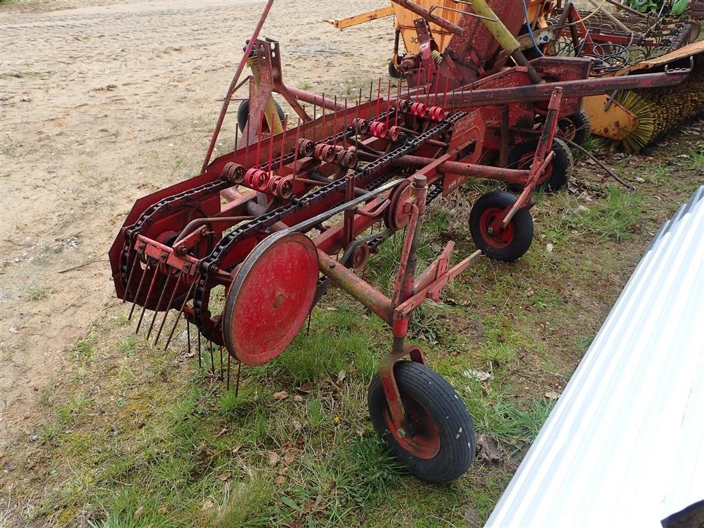 Schwader of the type JF HRS 200, Gebrauchtmaschine in Egtved (Picture 4)