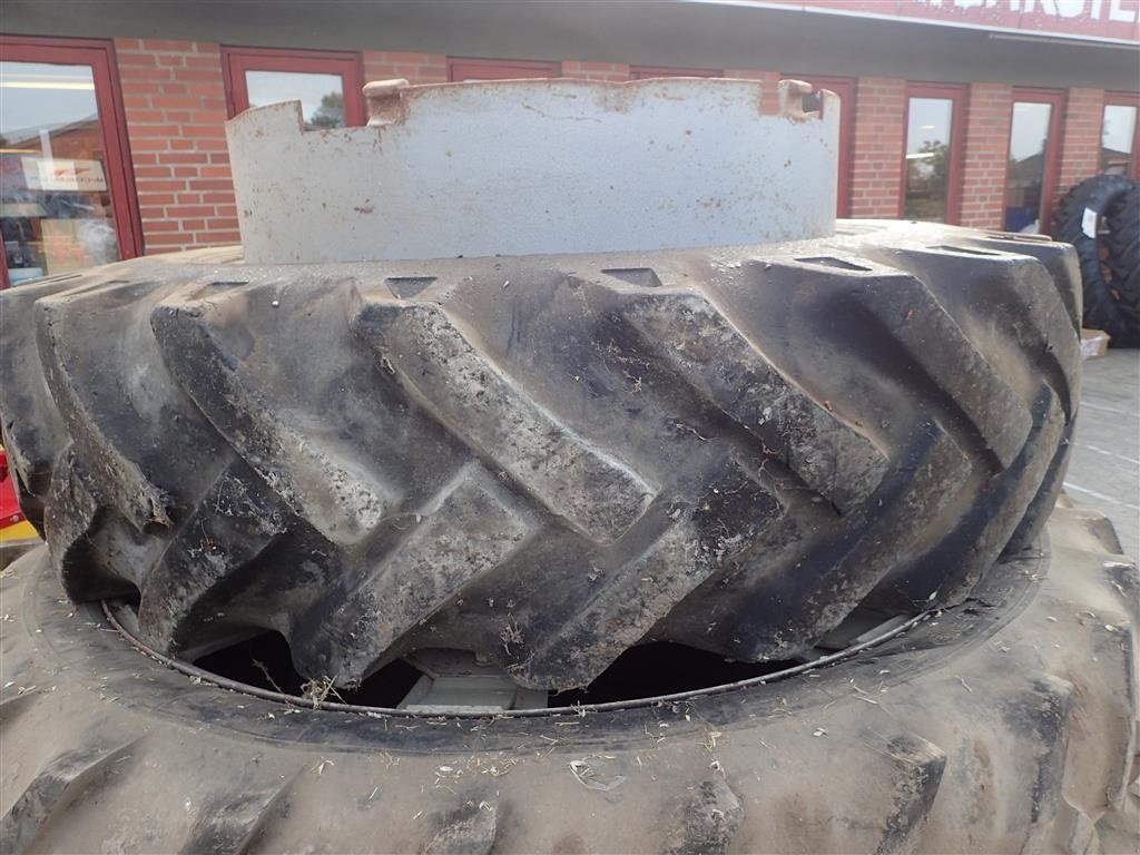 Reifen typu Sonstige 16,9 x 38, Gebrauchtmaschine v Egtved (Obrázek 3)