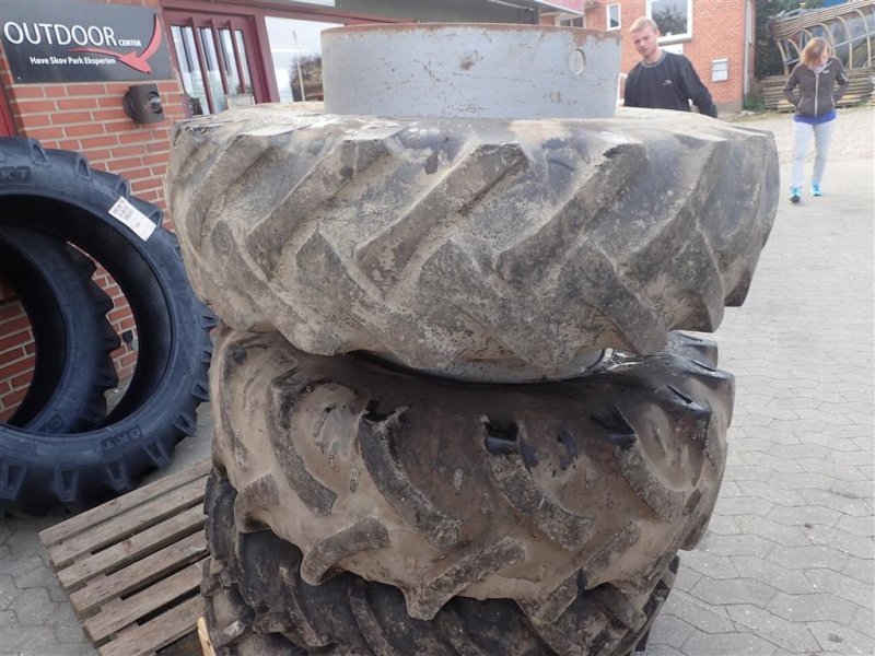 Reifen typu Sonstige 16,9 x 38, Gebrauchtmaschine v Egtved (Obrázek 1)