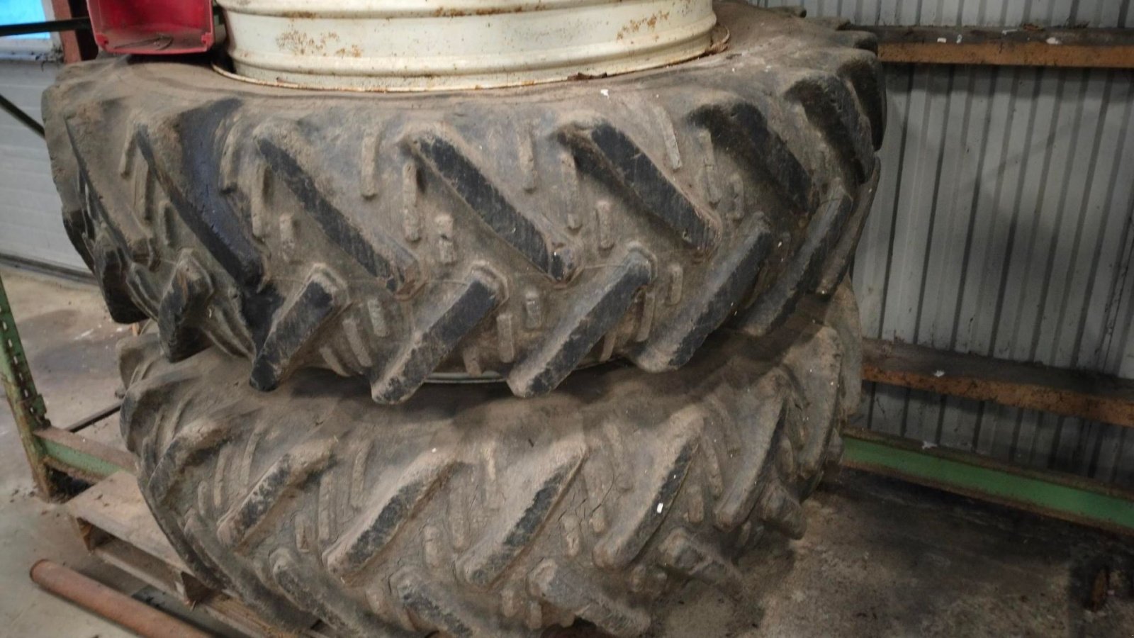 Reifen typu Sonstige 16,9 x 38, Gebrauchtmaschine v Egtved (Obrázek 8)