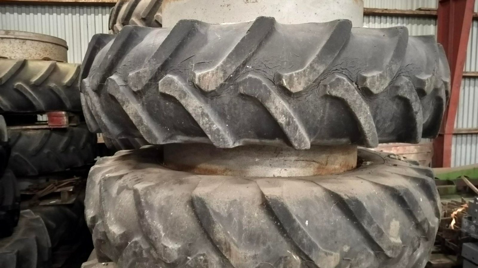 Reifen typu Sonstige 16,9 x 38, Gebrauchtmaschine v Egtved (Obrázek 12)