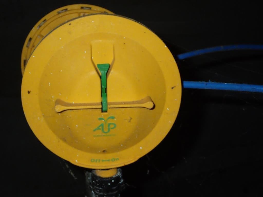 Aufstallung du type Sonstige AP Aqua Flow vandventiler med vippetrug, Gebrauchtmaschine en Egtved (Photo 2)