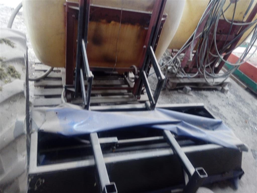 Feldspritze a típus Hardi Rækkesprøjte, Gebrauchtmaschine ekkor: Egtved (Kép 7)