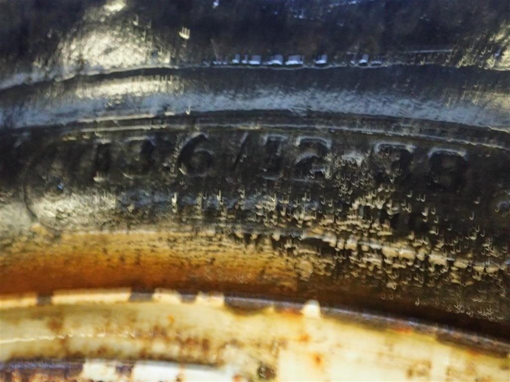 Reifen typu GoodYear 13.6/12 - 38 5 armet, Gebrauchtmaschine v Egtved (Obrázek 5)